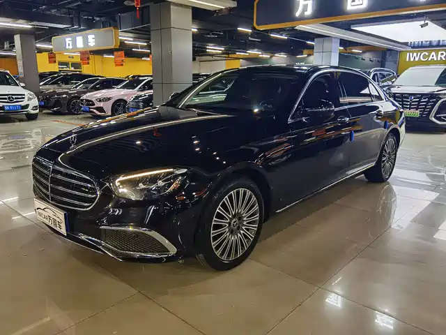 Mercedes-Benz E-Class 2023