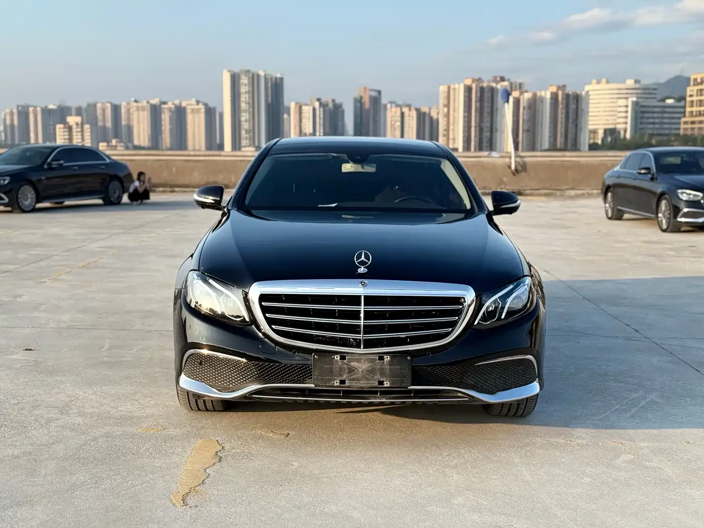 Mercedes-Benz E-Class 2020 E 300 L Luxury Model фото 2