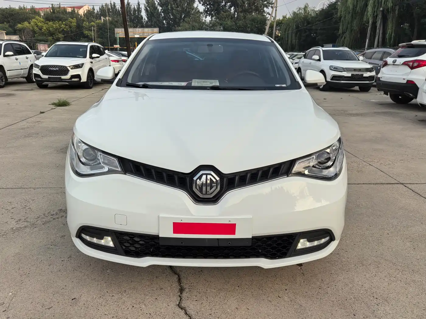 MG GT 2016 2016 Model 1.5L Automatic Premium Luxury Edition