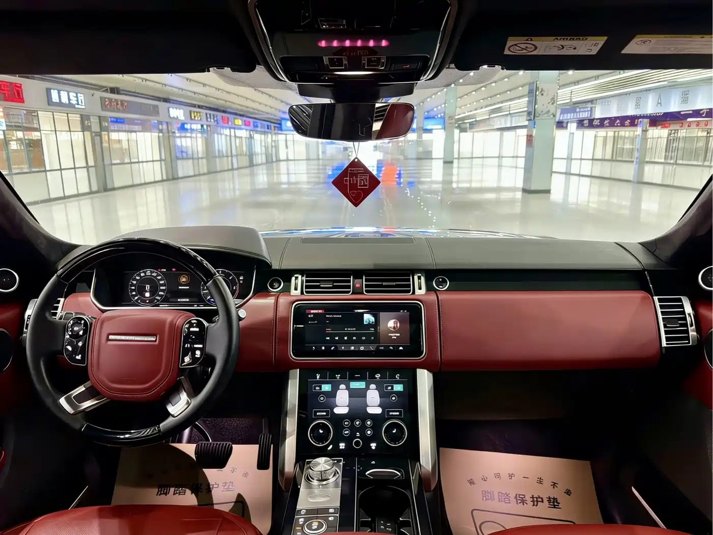Land Rover Range Rover 2019 3.0 SC V6 Prestige Genesis Extended Edition фото 15
