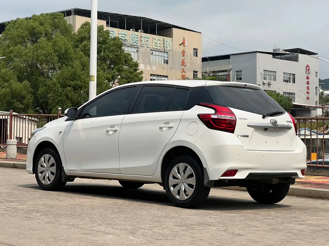 Toyota YARiS L Zhi Xuan 2022 Zhi Xuan X 1.5L CVT Leading PLUS Edition фото 6