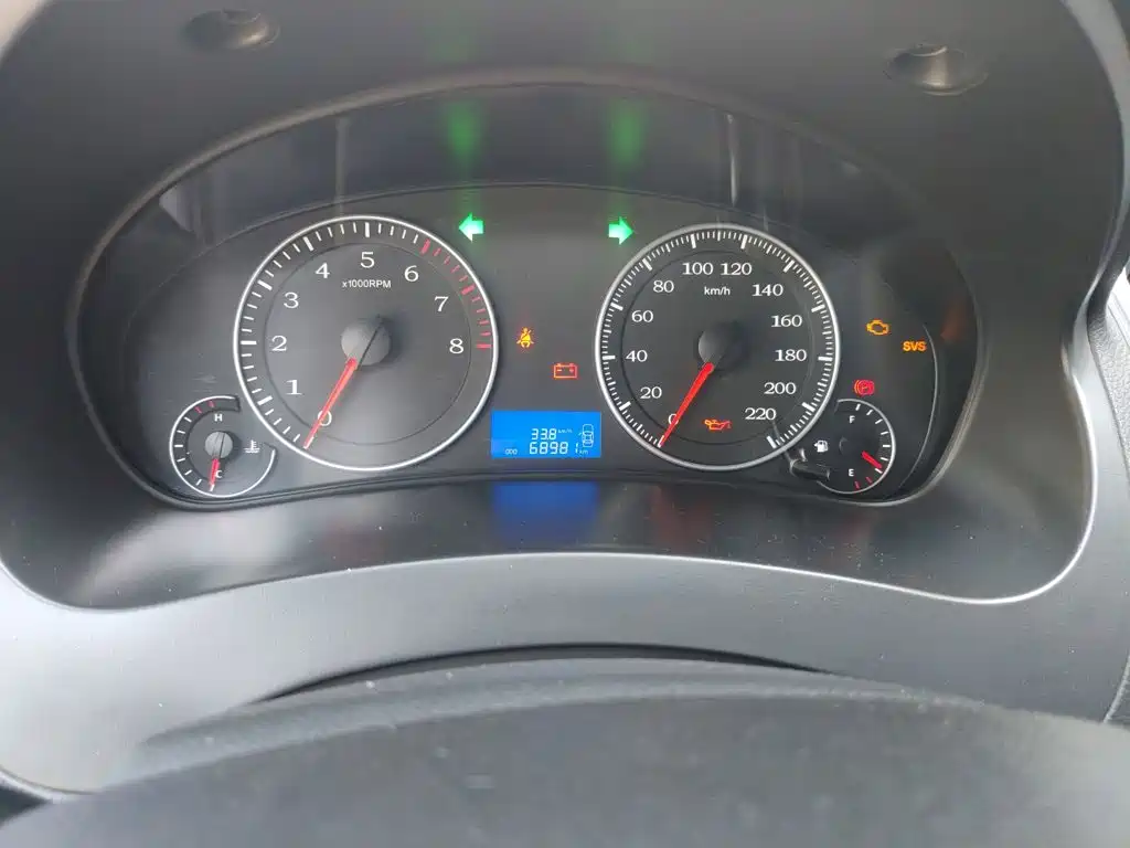 Geely King Kong 2016 2016 1.5L Manual Elite