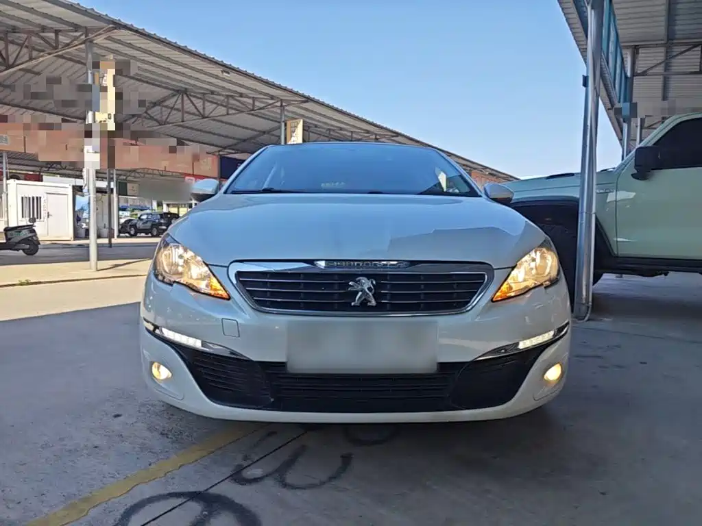 Peugeot 308S 2015 2015 1.2T Auto Dynamic Edition