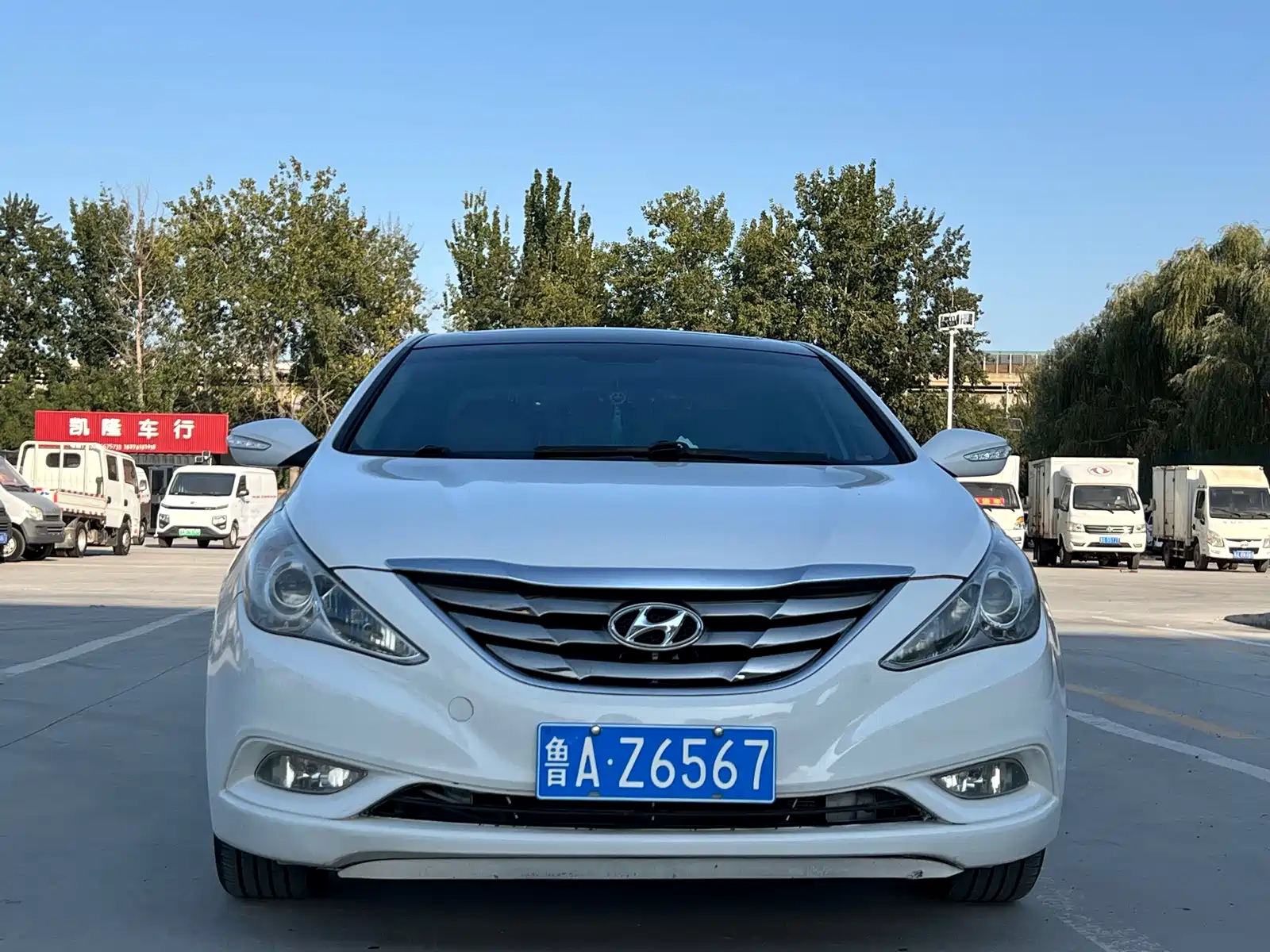 صورة 2 - Hyundai Sonata