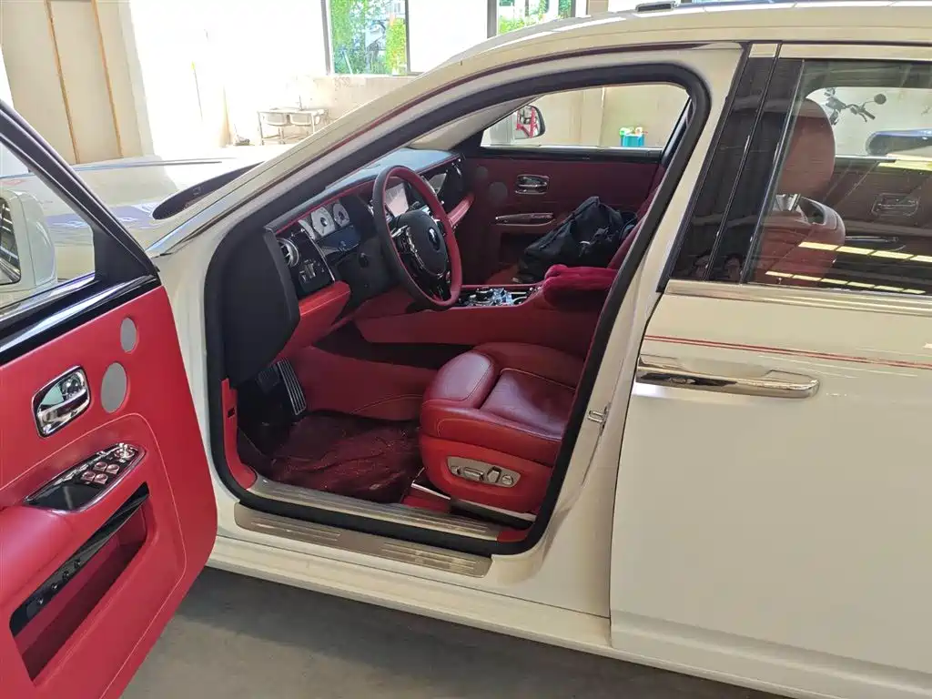 Photo 2 - Rolls-Royce Ghost