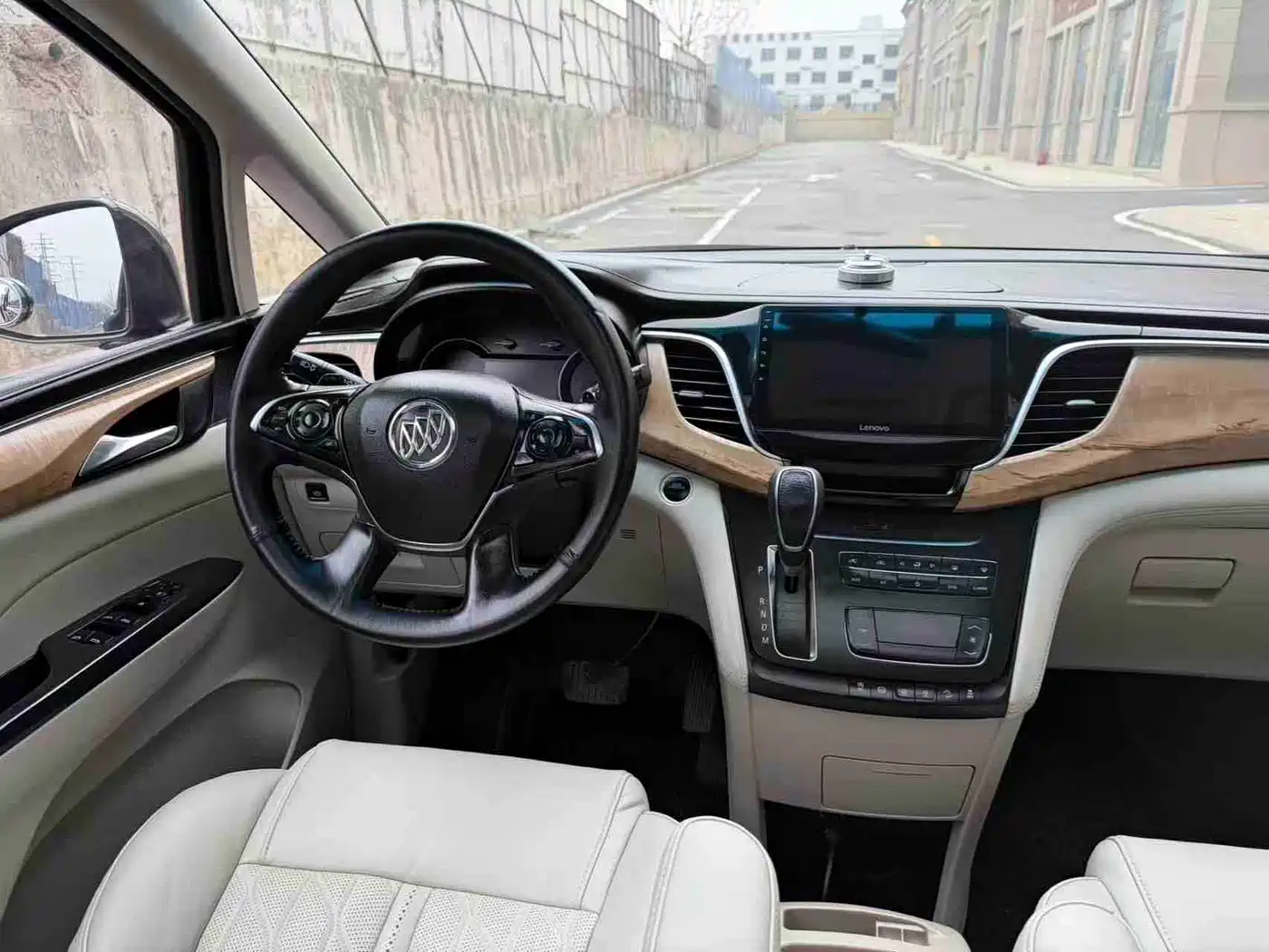 Buick GL8 2017 ES 28T Comfort Type China V фото 8