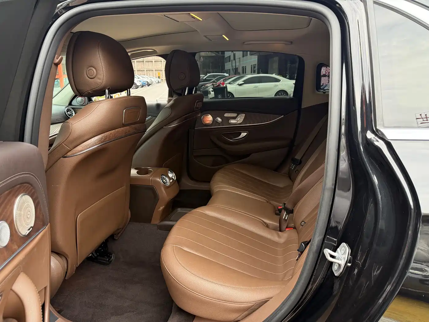Mercedes-Benz E-Class 2019 Facelift E 300 L Luxury фото 6