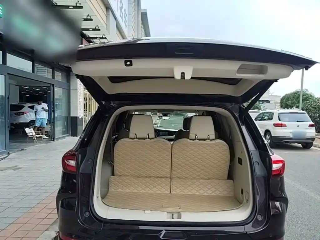 Photo 19 - Buick Enclave