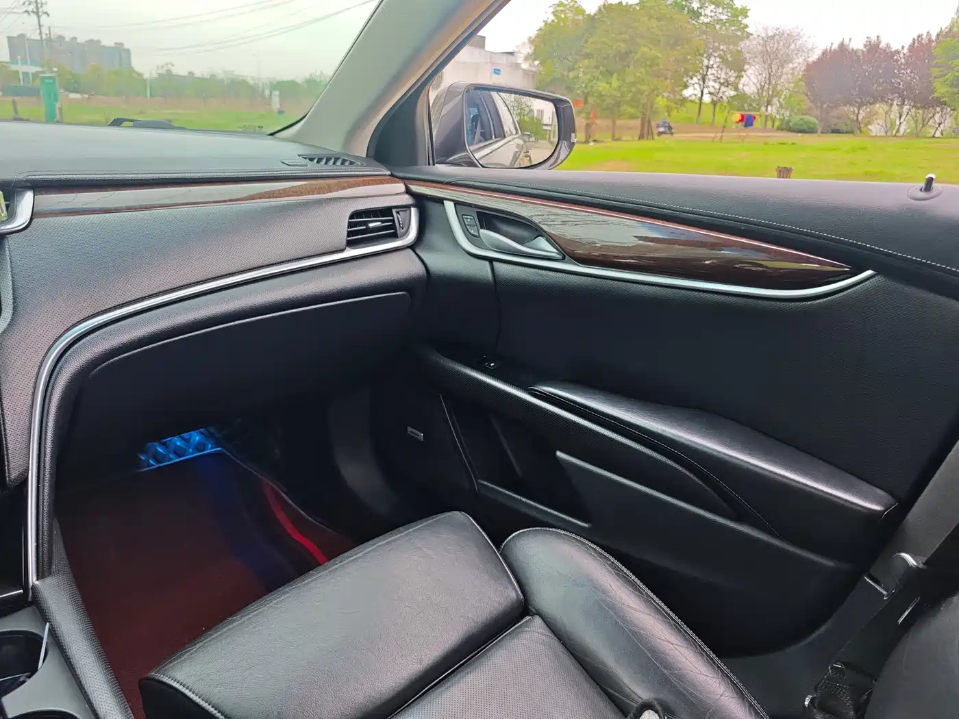 Cadillac XTS 2013 28T Luxury фото 15