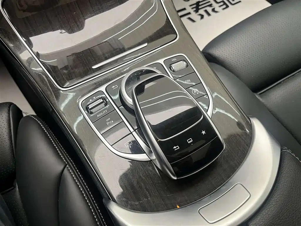 Mercedes-Benz C-Class 2015 C 200 L фото 15