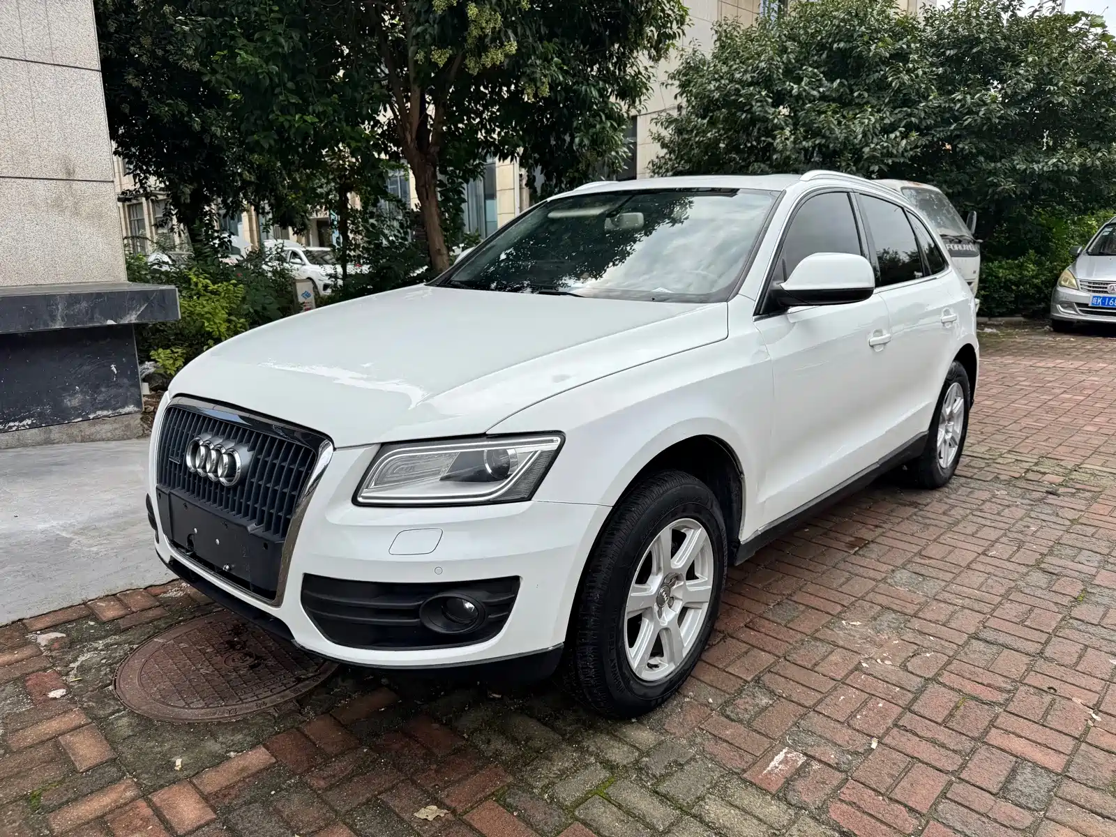 Photo 3 - Audi Q5