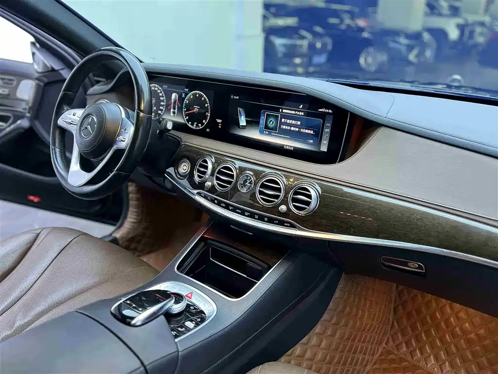 Mercedes-Benz S-Class 2018 S 320 L фото 11