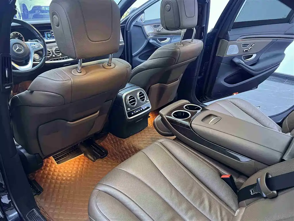Mercedes-Benz S-Class 2018 S 320 L фото 16