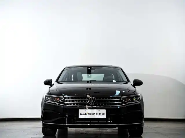 Volkswagen Magotan 2026