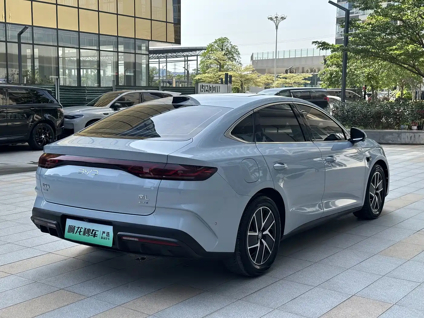 BYD Qin L 2025 DM-i Smart Drive 80KM Premium фото 4