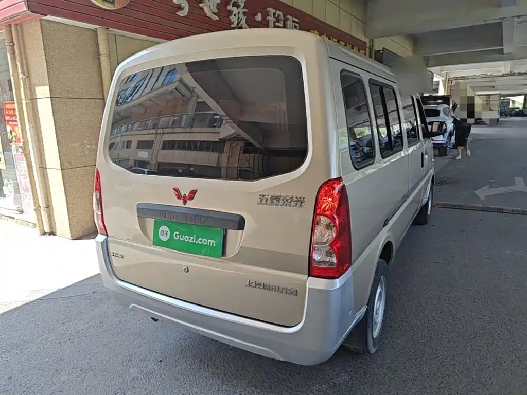 Wuling Motors Wuling Rongguang 2021 2021 1.5L Extended Basic L3C