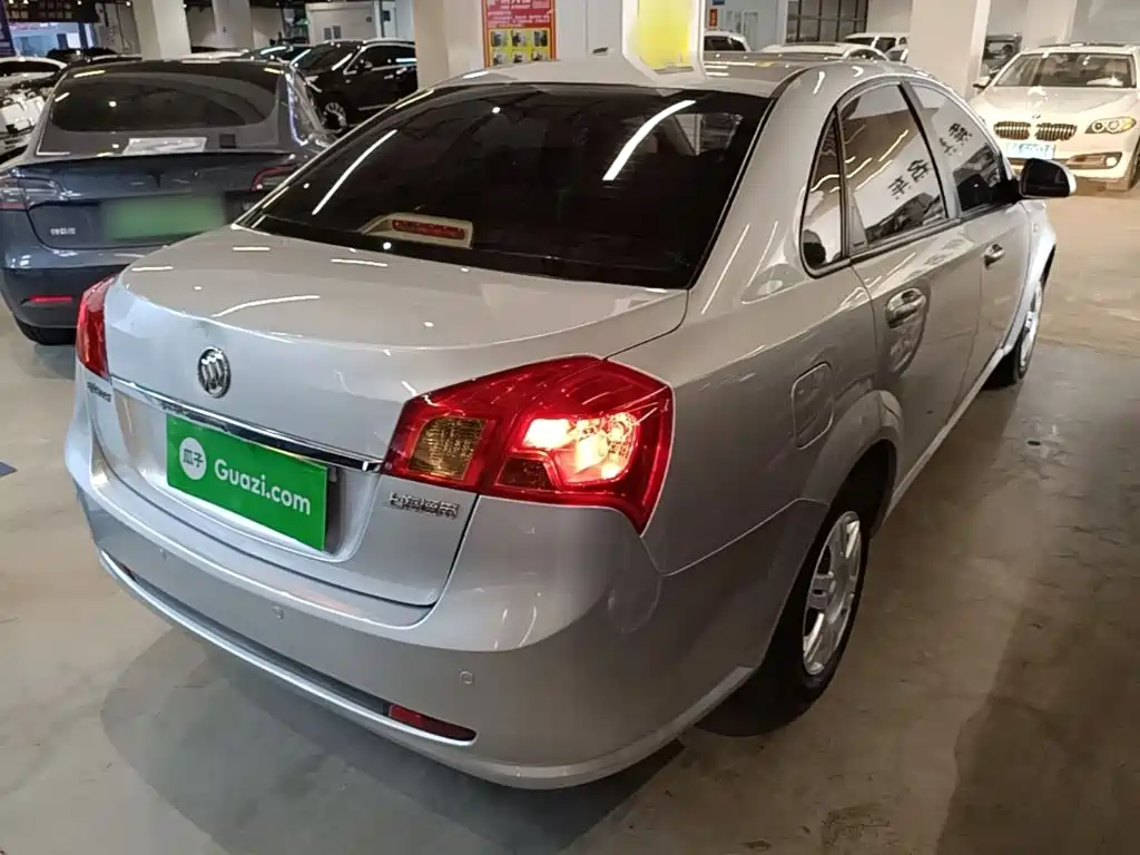Фото 7 - Buick Excelle