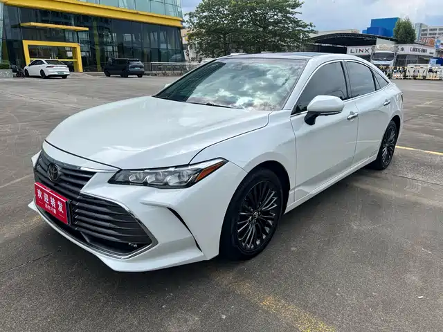 Toyota Avalon 2020