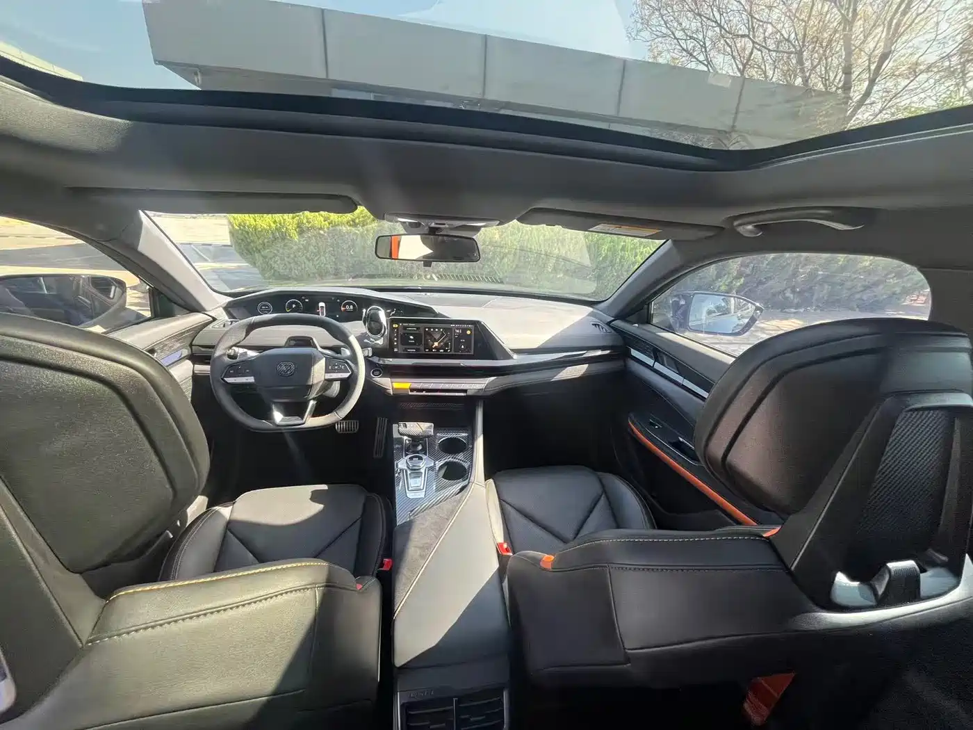 CHANGAN UNI-V