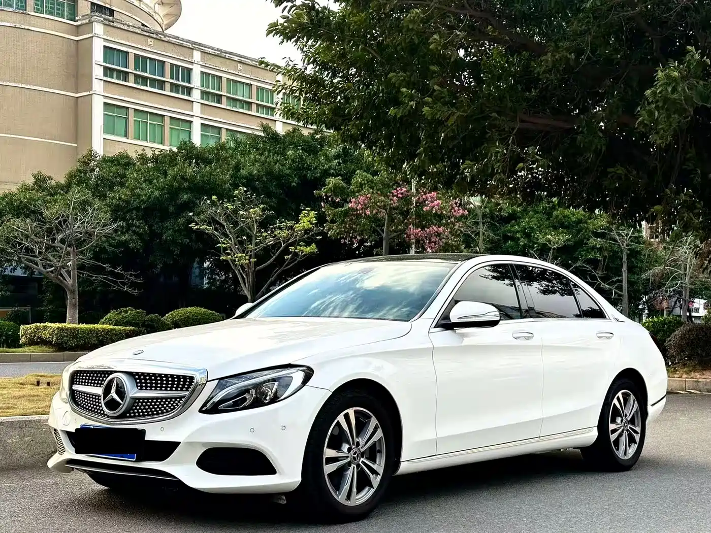 Mercedes-Benz C-Class 2015 C 200 L