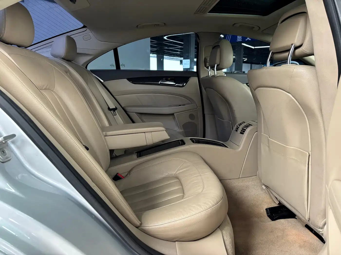 Mercedes-Benz CLS 2012 CLS 300 CGI фото 15