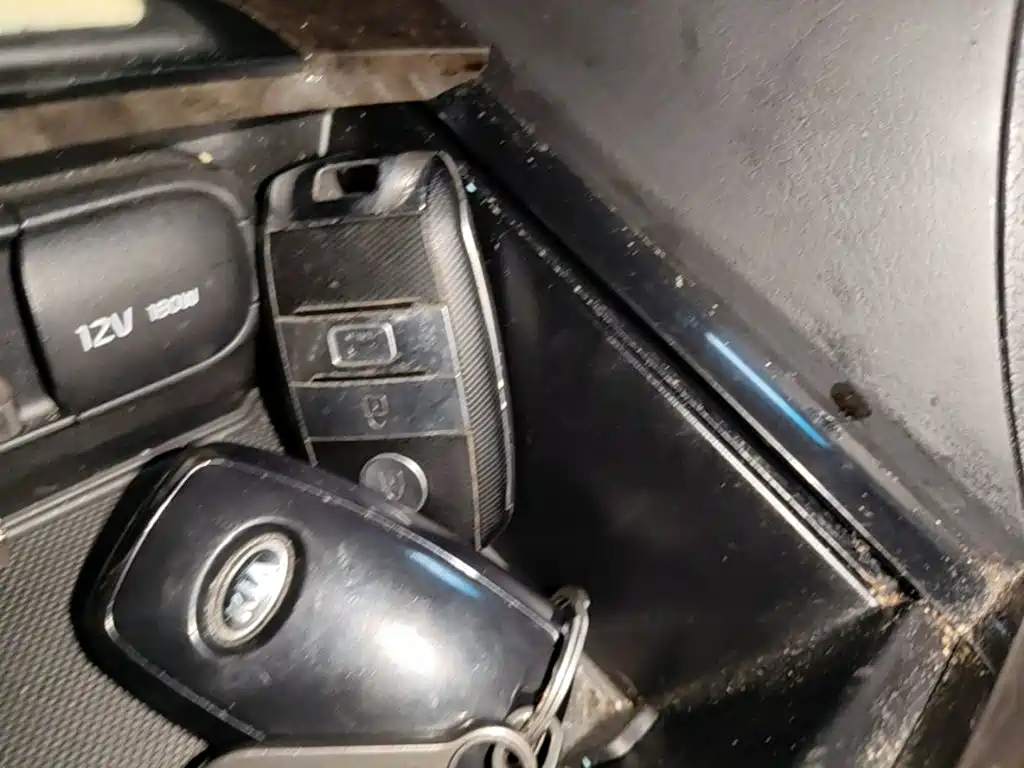 Photo 9 - Kia K5
