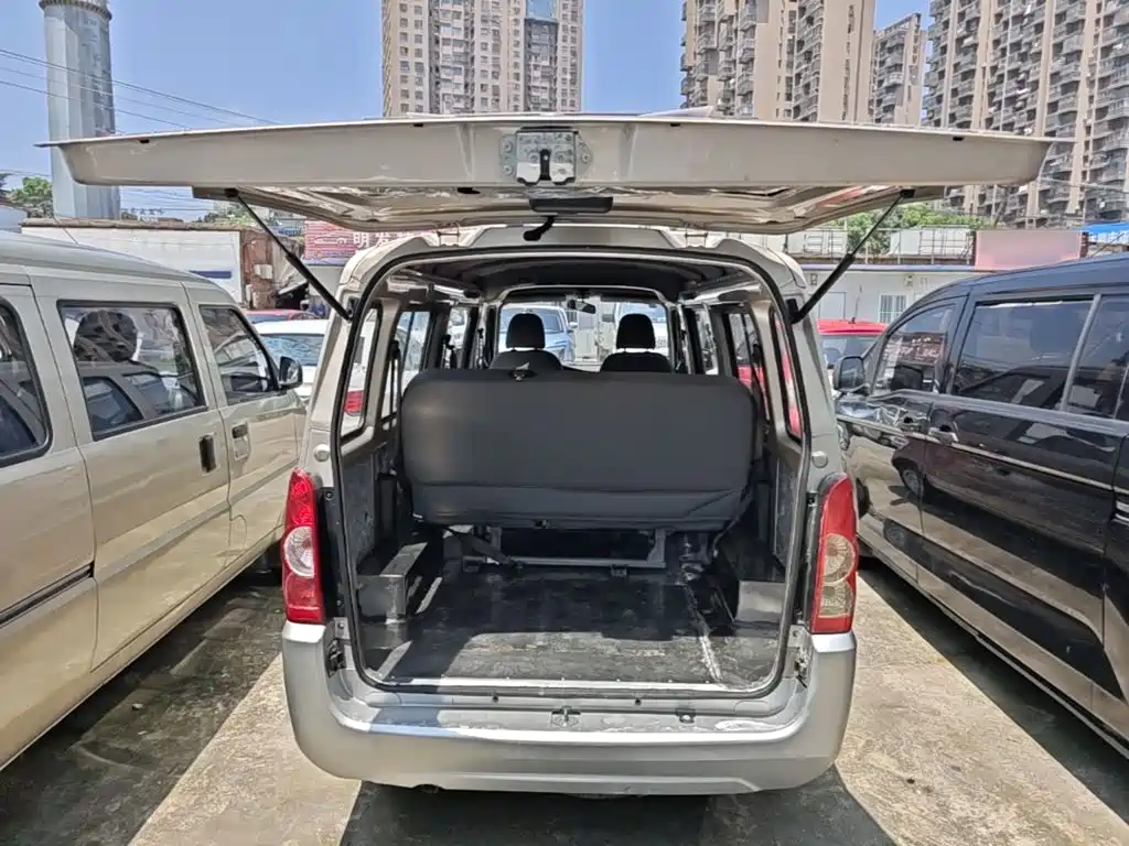 Wuling Motors Wuling Rongguang 2023 2021 1.5L Extended Basic L3C