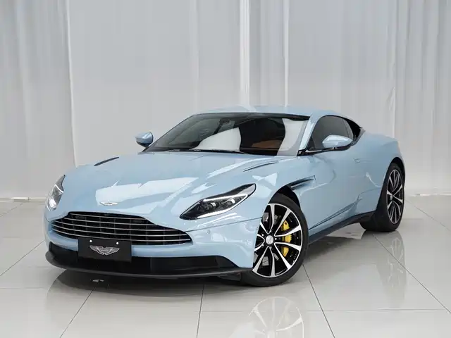 ASTON MARTIN DB11