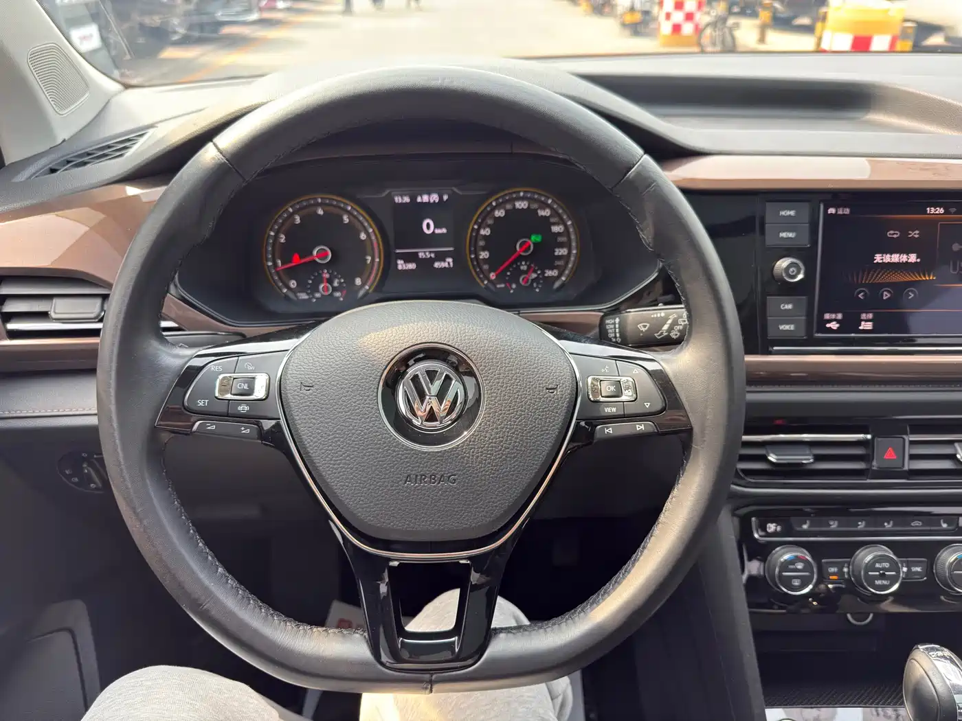 Volkswagen Tharu 2019 280TSI FWD Luxury Edition China VI фото 6