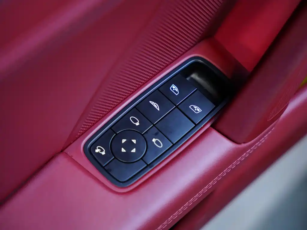 Фото 22 - Porsche 911