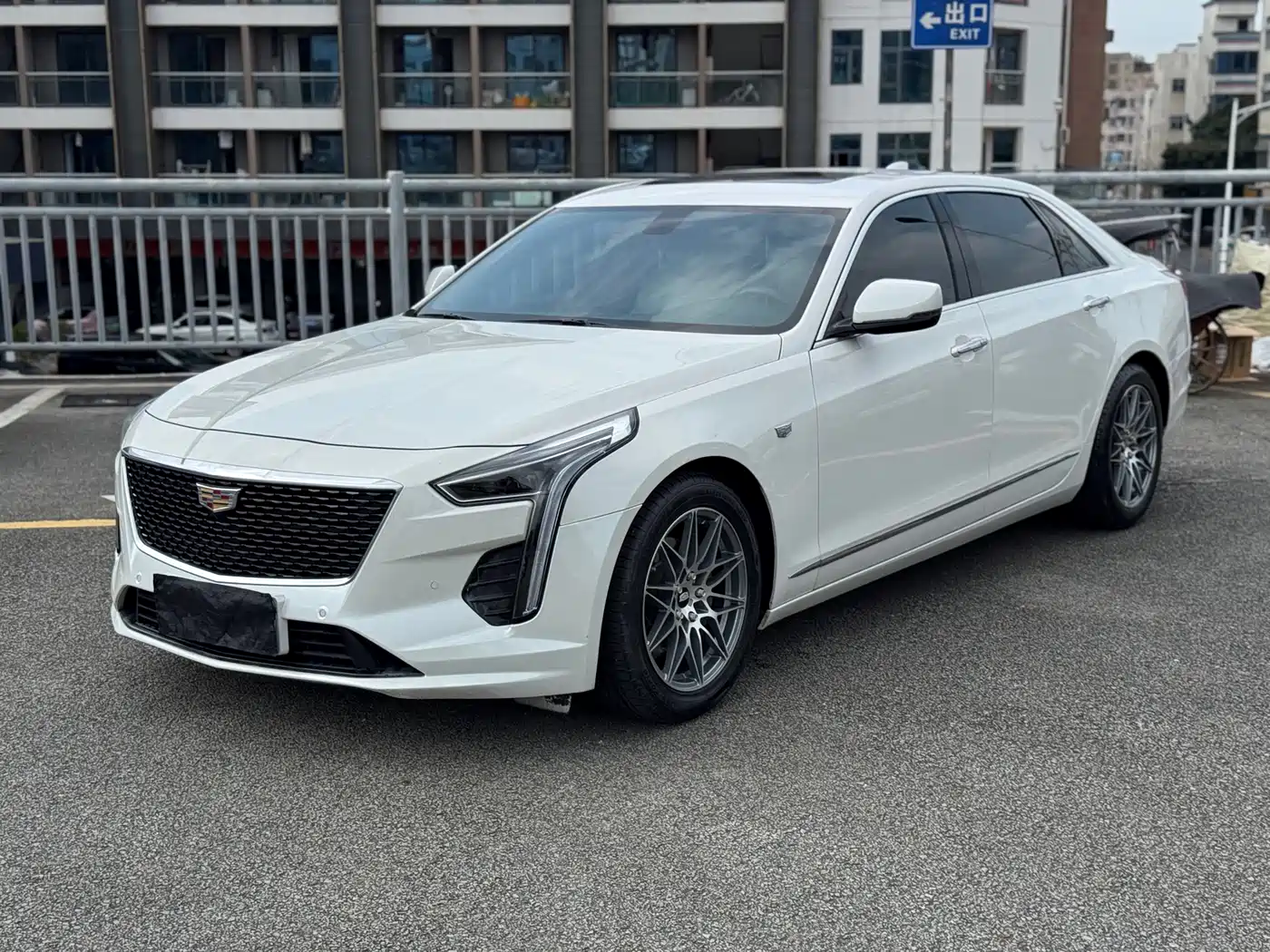 Cadillac CT6 2019 28T Fashion Model