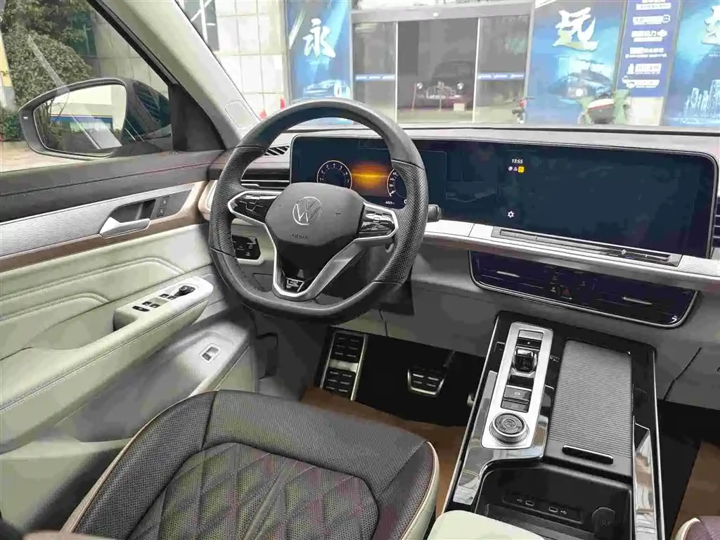 Volkswagen Talagon 2024 380TSI 4WD R-Line Touring фото 15