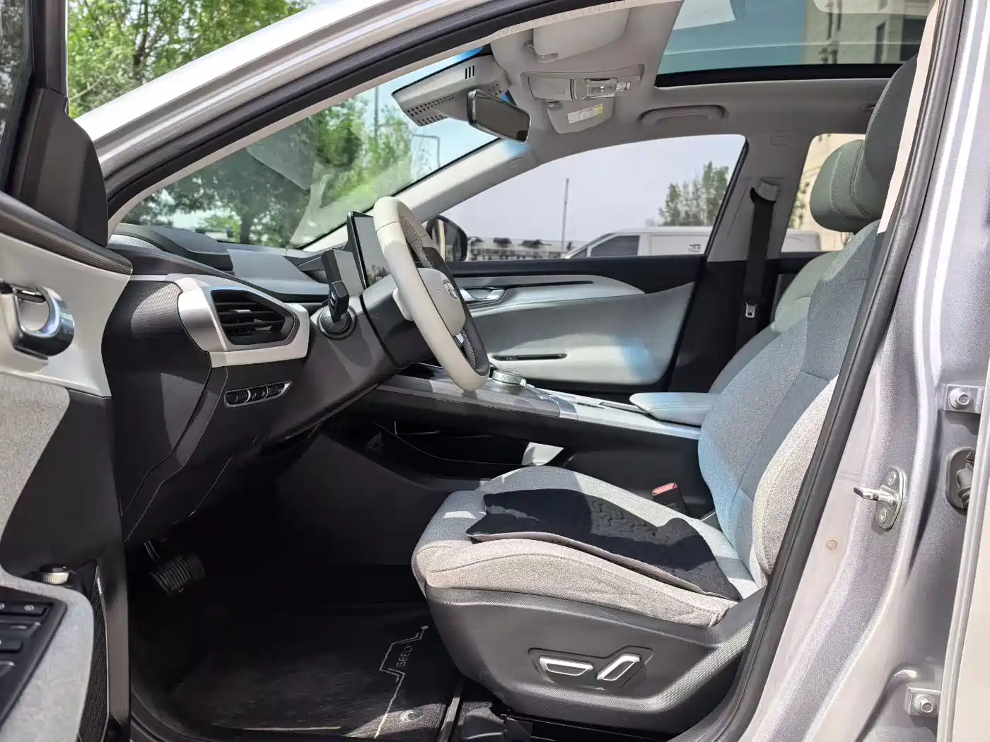 GEELY GEOMETRY A