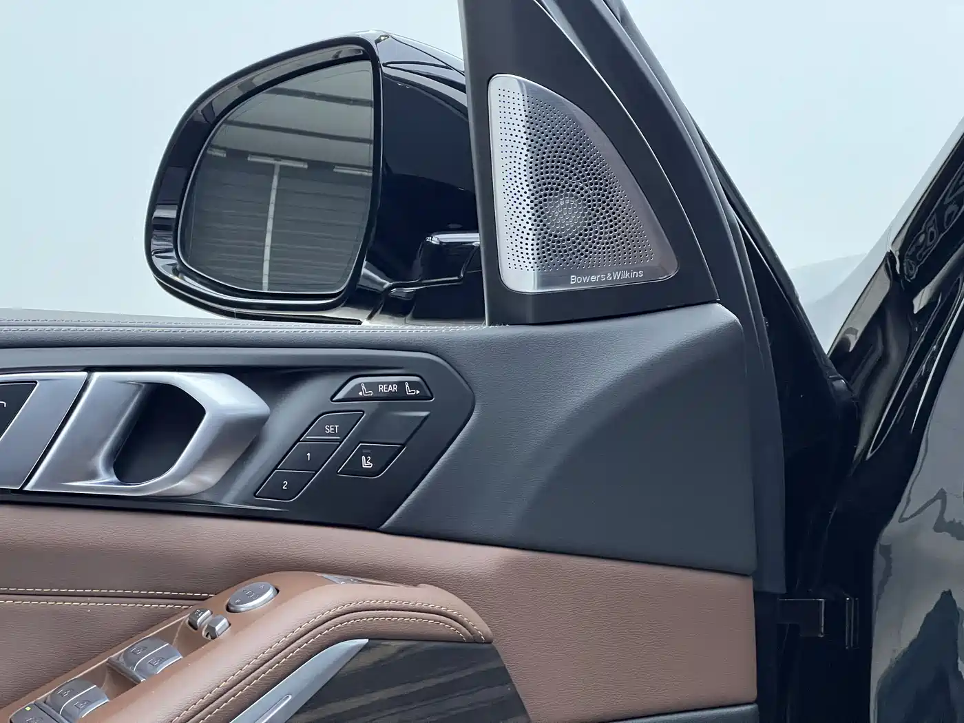 BMW X7 2024 xDrive40i Leading Luxury Package фото 11
