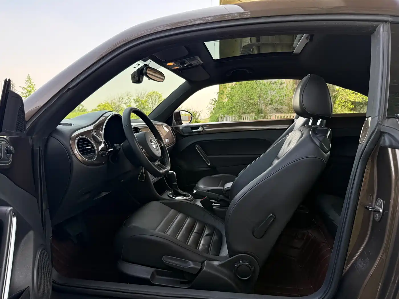Volkswagen Beetle 2013 1.2TSI Comfort фото 7