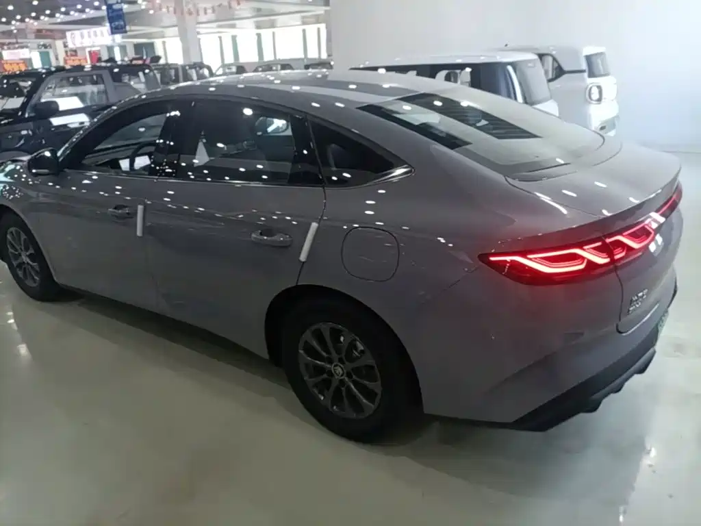 BYD Qin L 2026 2026 DM-i 128KM Progressive