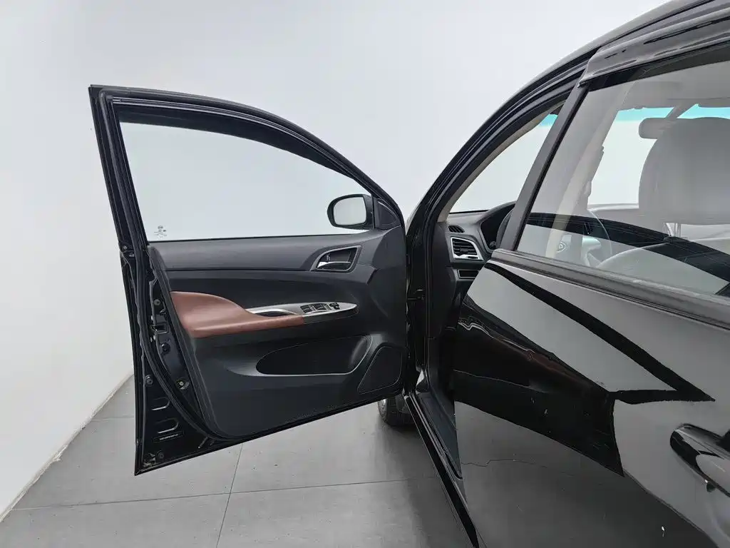 BYD F3 2015 2015 Energy-saving Edition 1.5L Manual Luxury