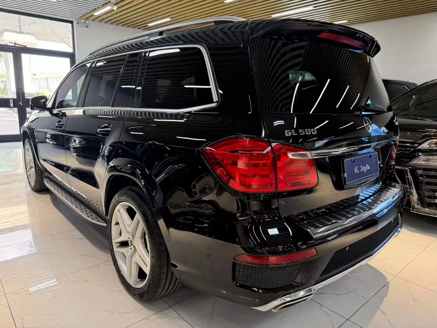Mercedes-Benz GL-Class 2013 GL 500 4MATIC фото 4