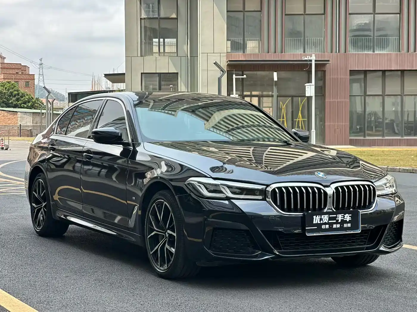 BMW 5 Series 2022 Facelift II 530Li Premium Package M Sport фото 3