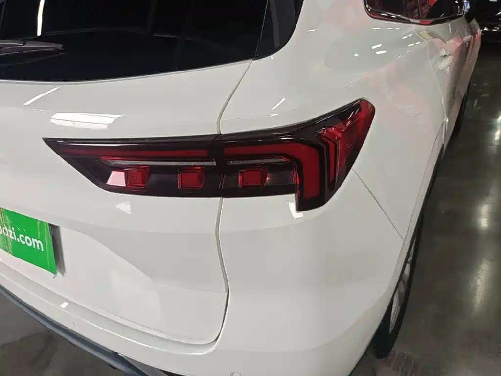 Ford Lingrui 2023 2022 Facelift EcoBoost 170 Premium PLUS