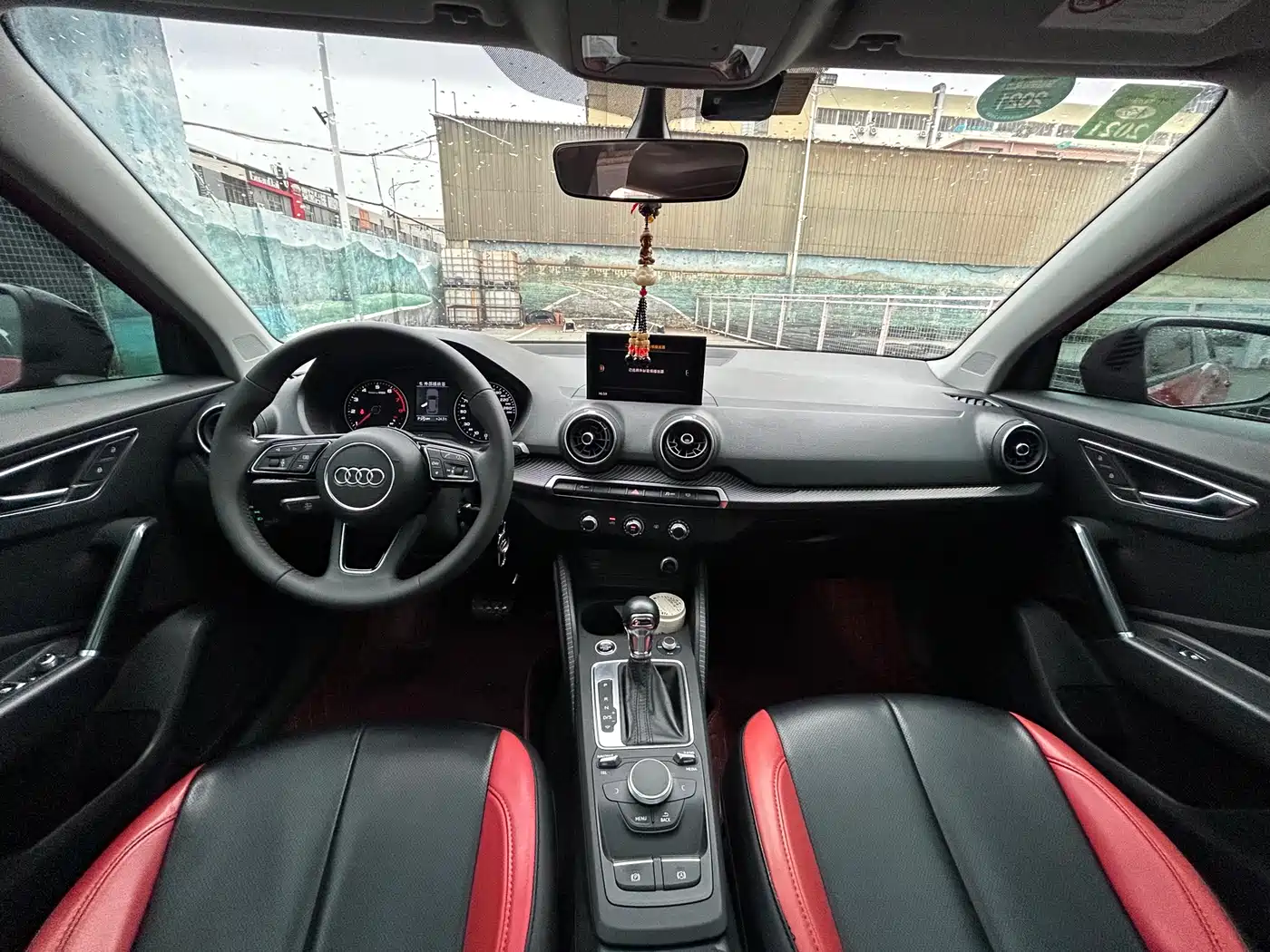 Audi Q2L 2018 35 TFSI Launch Exclusive Edition China VI фото 10