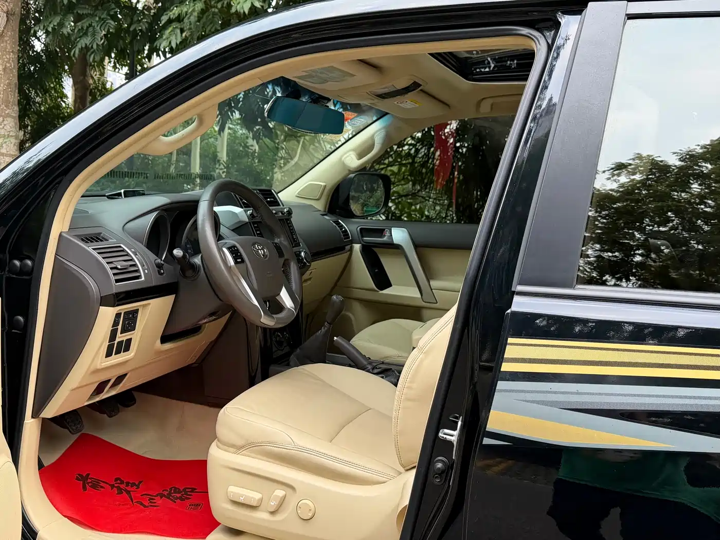 Toyota Prado 2016 2.7L Manual Edition фото 6