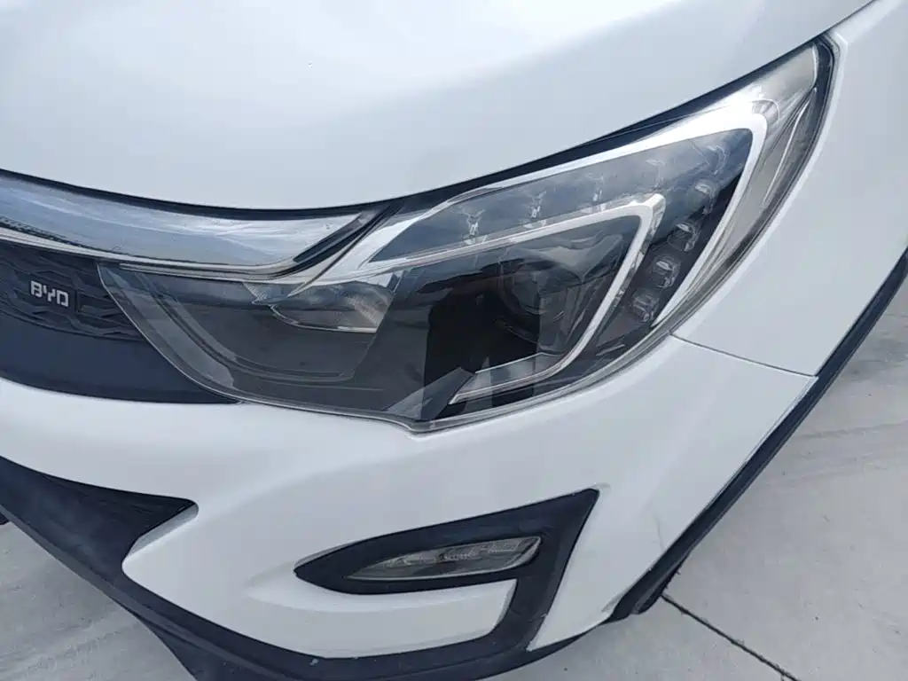 BYD Yuan 2018 2017 1.5L Auto Cool Connect
