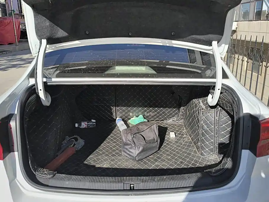 Фото 4 - Volkswagen Bora