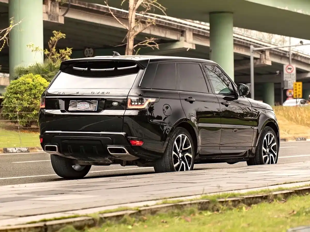 Land Rover Range Rover Sport 2019 3.0 SC V6 Special Edition фото 7