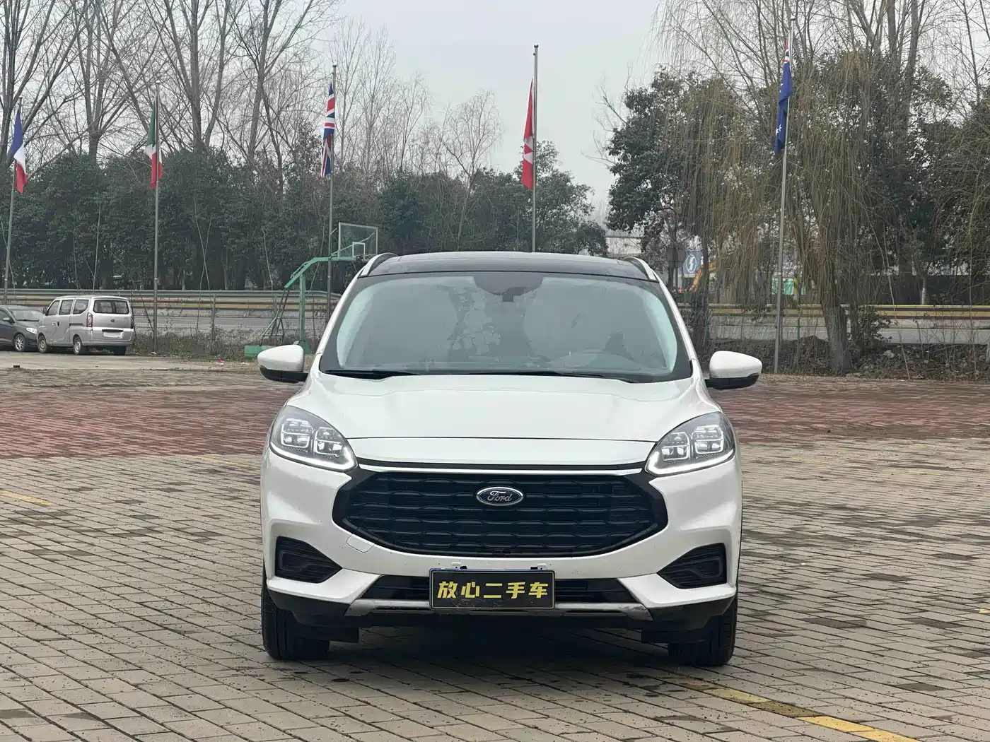 FORD RUIJI