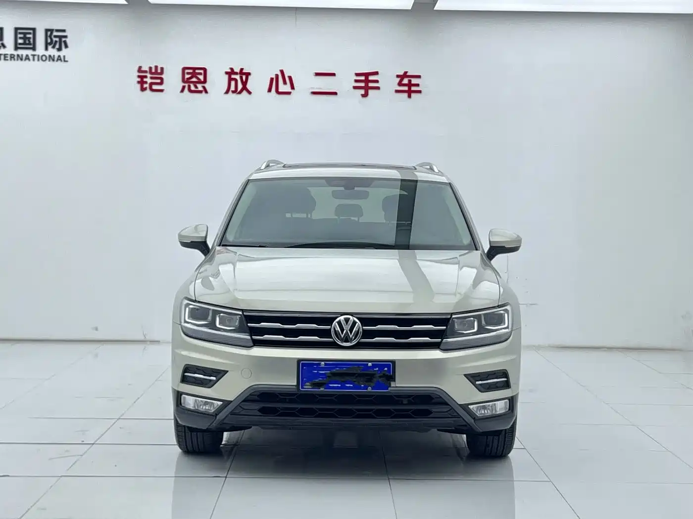 Volkswagen Tiguan L 2017 330TSI Automatic 2WD Luxury Edition фото 2