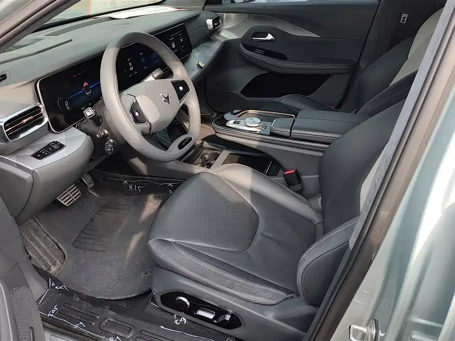 ARCFOX EXTREME FOX POLAR FOX ALPHA S