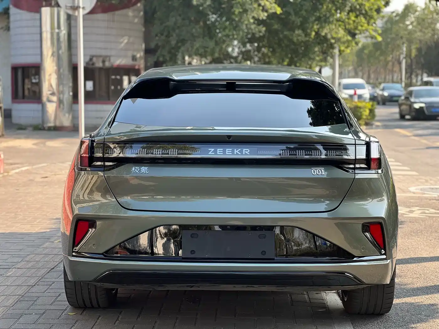ZEEKR EXTREME KRYPTON 001