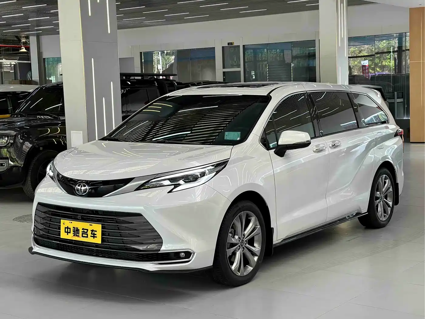 Toyota Sienna 2026 2.5L Hybrid FWD Exclusive Premium Edition